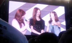 [PICS][18/08/2012]Taetiseo sm town 2 Tumblr_m8xrt8CXJu1rp42dio2_250