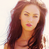 Megan Fox  Tumblr_m9c4tcwDfw1rdwdsio1_250