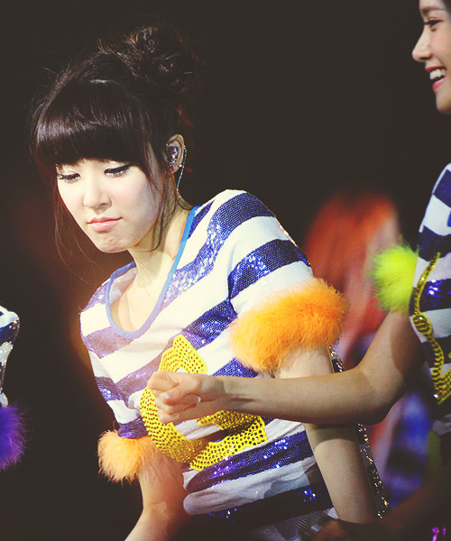 [FANYISM] [VER 5] Eye Smile(¯`'•.¸ Hoàng Mĩ Anh ¸.•'´¯) ♫ ♪ ♥ Tiffany Hwang ♫ ♪ ♥ Ngơ House - Page 29 Tumblr_m9d986WEex1rexlueo1_500