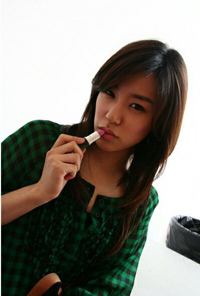 [FANYISM] [VER 5] Eye Smile(¯`'•.¸ Hoàng Mĩ Anh ¸.•'´¯) ♫ ♪ ♥ Tiffany Hwang ♫ ♪ ♥ Ngơ House - Page 29 Tumblr_m9dq6jnQPq1rbn1hyo1_400