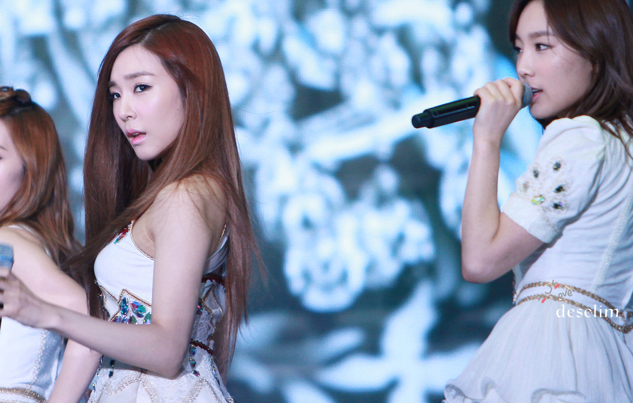 [FANYISM] [VER 5] Eye Smile(¯`'•.¸ Hoàng Mĩ Anh ¸.•'´¯) ♫ ♪ ♥ Tiffany Hwang ♫ ♪ ♥ Ngơ House - Page 29 Tumblr_m9dqvmhIxy1ruujk5o5_1280