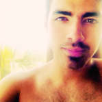 Joe Jonas - Sayfa 2 Tumblr_m9hoc7qesF1rdwdsio3_250