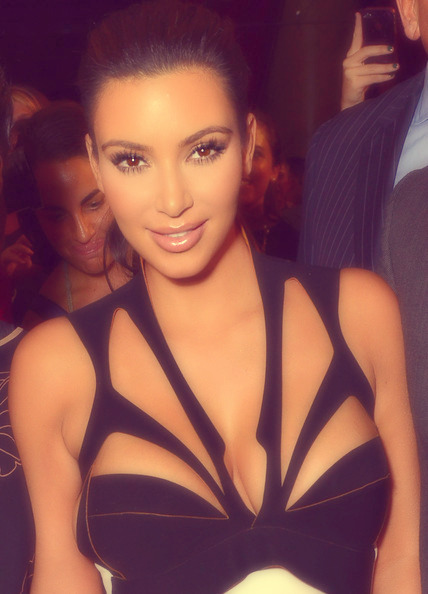 Kim Kardashian  - Page 4 Tumblr_m9y5taBbpZ1radli6o1_500