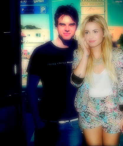 Koleyla ( Kol&Keyla ) ► nathaniel buzolic et demi lovato Tumblr_ma2re5S3Jg1qmh02bo1_500