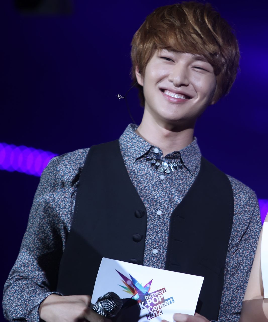 [10-09-12][Pics] SHINee tại Incheon KPOP Concert 120909 Tumblr_ma4yl5wmTI1qdtvhxo7_1280