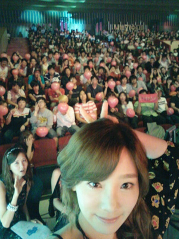 [INFO][10-09-2012]TaeYeon tải Selca và tin nhắn mới lên fansite chính thức của SNSD Tumblr_ma51x0sfkx1r47tpno3_1280