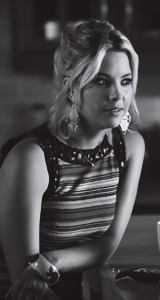 Képek ~ Ashley Benson Tumblr_mac22uNuoA1rbw7oco1_250