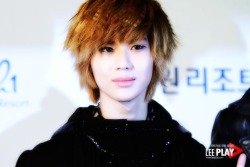 Taemin - Página 9 Tumblr_maczh56tid1re4u08o3_250