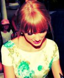 Taylor Swift - Sayfa 5 Tumblr_manqznMRI21rd7f4do3_250