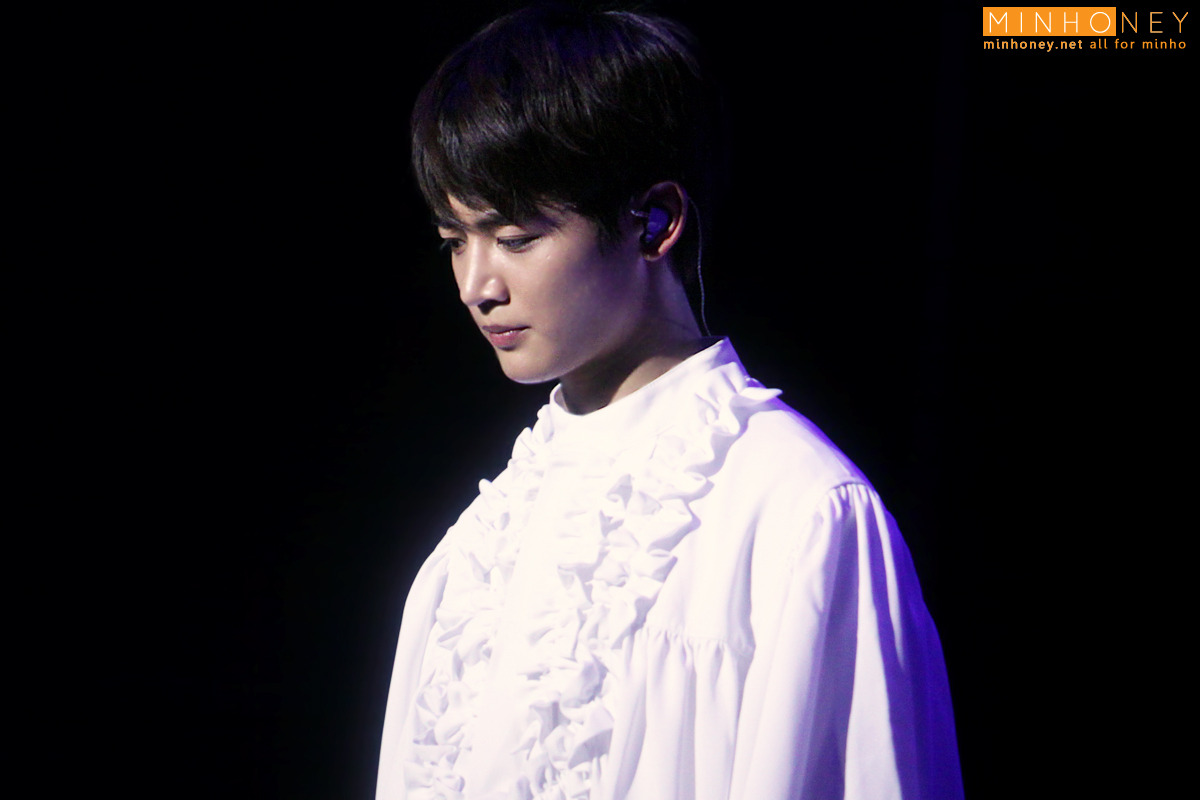 120916 Minho @ SHINee World en Taipei - Dia 2 Tumblr_mar0173q5q1qdtvhxo5_1280