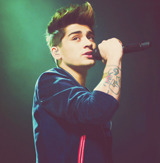 Zayn Malik Tumblr_mat841VmUd1rc8cobo3_250