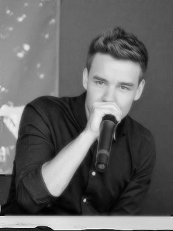 Liam Payne Tumblr_mav7aopysT1ro02wlo2_250