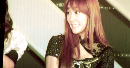 [FANYISM] [VER 9] Eye Smile(¯`'•.¸ Hoàng Mĩ Anh ¸.•'´¯) ♫ ♪ ♥ Tiffany Hwang ♫ ♪ ♥ Ngơ House - Page 3 Tumblr_mayyxhZpMN1r9tvyxo2_r2_500