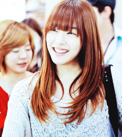 [FANYISM] [VER 9] Eye Smile(¯`'•.¸ Hoàng Mĩ Anh ¸.•'´¯) ♫ ♪ ♥ Tiffany Hwang ♫ ♪ ♥ Ngơ House - Page 2 Tumblr_maznk7H1F21rhput7o3_250