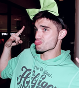 Tom Parker Tumblr_mb0w062Q561rdwdsio1_250