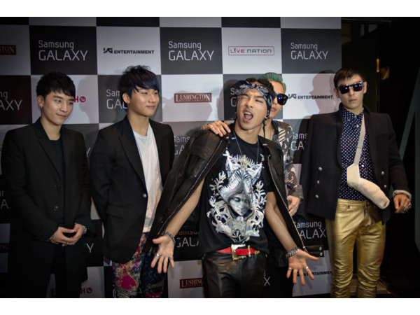 [Pics] Más fotos de Big Bang en “ALIVE Galaxy Tour 2012: Singapur” - Conferencia de Prensa Tumblr_mb1imiA7Mv1rt0v7do8_1280