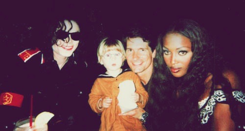 Michael Jackson Com Famosos - Página 2 Tumblr_mb8ek0zlQy1rnoz7qo1_500