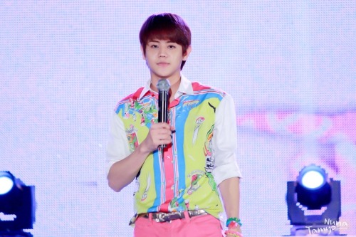 [PICS][5.10.12] YOSEOB @ Overseas Student Night Festival Tumblr_mbhaunECCq1ry97tjo1_500