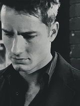 Imagenes: Justin Hartley - Tema Oficial - Página 3 Tumblr_mbp8jxpgKA1qlxr72o3_250