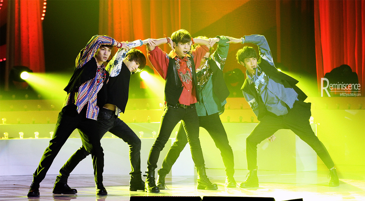 121011 SHINee @ ABU Radio Song Festival Tumblr_mbro9hFVDH1r9fwqwo1_1280