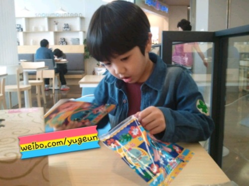 [IMG/211012]El Precioso hijo de SHINee,Yoogeun! Tumblr_mc8ekzS8HB1qdtvhxo1_500