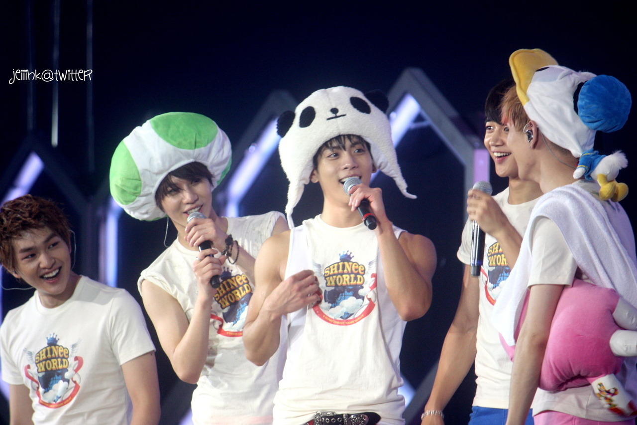 121027 SHINee @ SWC II in Hong Kong Tumblr_mckisopStF1qdtvhxo2_1280