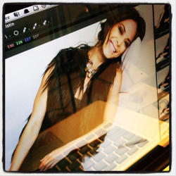 Kristin Kreuk -  “Charise Garcia Photoshoot 2012” Tumblr_mclrcgxjHU1r1oimdo6_250