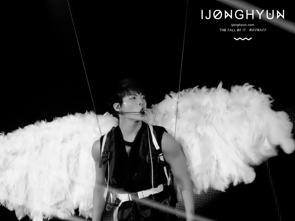 121027 Jonghyun @ SWC II in Hongkong Tumblr_mcn0xycptj1qdtvhxo2_1280