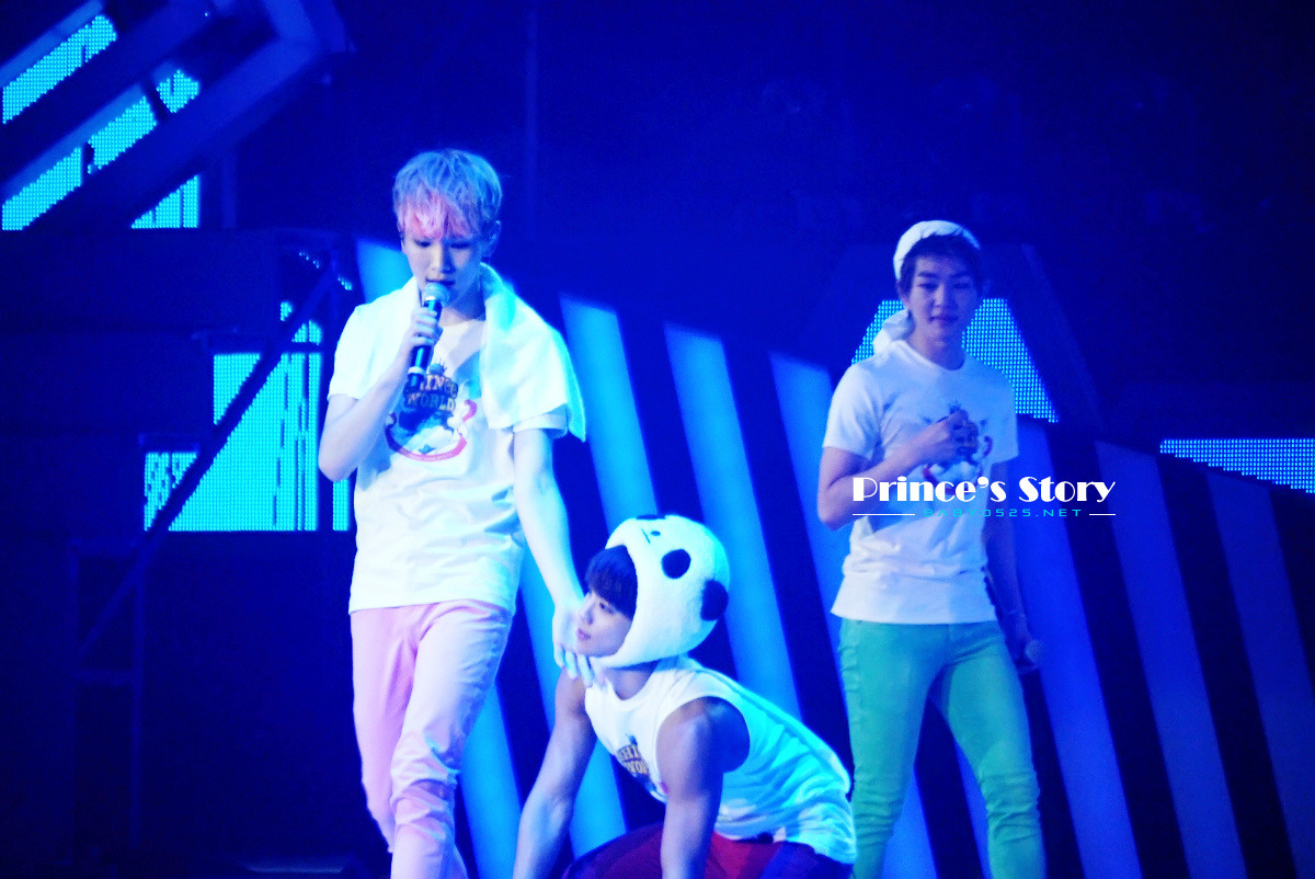 121027 SHINee @ SWC II in Hong Kong Tumblr_mcnlzcRnNv1qdtvhxo8_1280