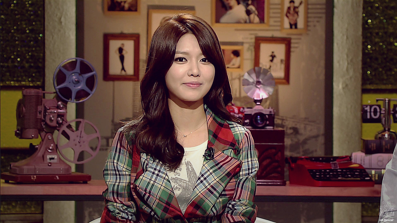  [PICS] Sooyoung / SBS Night of TV Entertainment Tumblr_mct7ug4QnG1r4oun7o1_1280