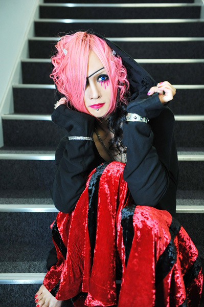 Koichi // Mejibray Tumblr_mda9hmHfHC1rd7htno1_400