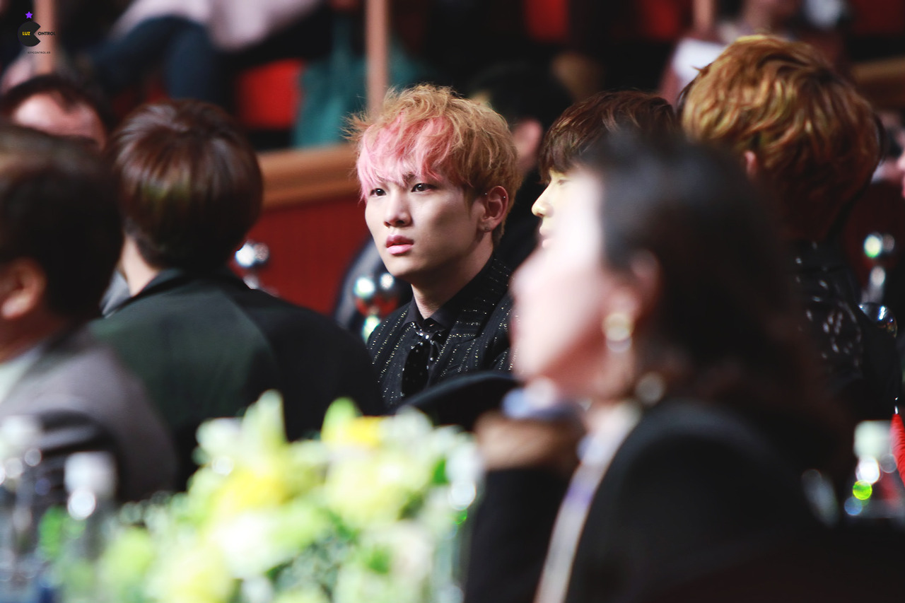 121119 Key @ Korean Popular Culture & Arts Awards Tumblr_mdrejtRxUY1r5kb7po1_1280