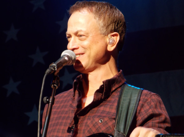 Gary Sinise - Page 29 Tumblr_mdxax9mL301qkr1xbo1_1280