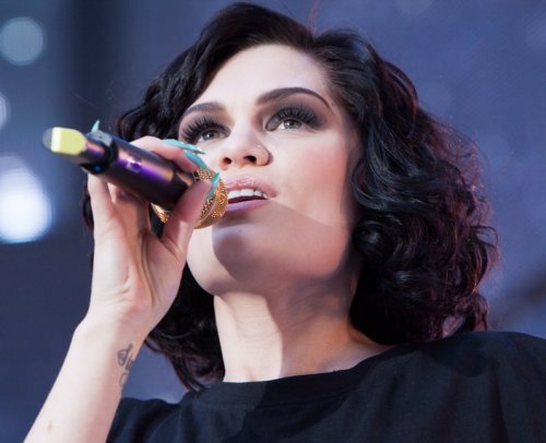 Jessie J <3 - Page 2 Tumblr_mdzc1wh1Wr1rk1f0so1_500