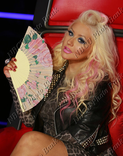 [Tema Oficial] Fotos de The Voice Live shows! - Página 2 Tumblr_me4qcyjOb81qbhhnbo1_500