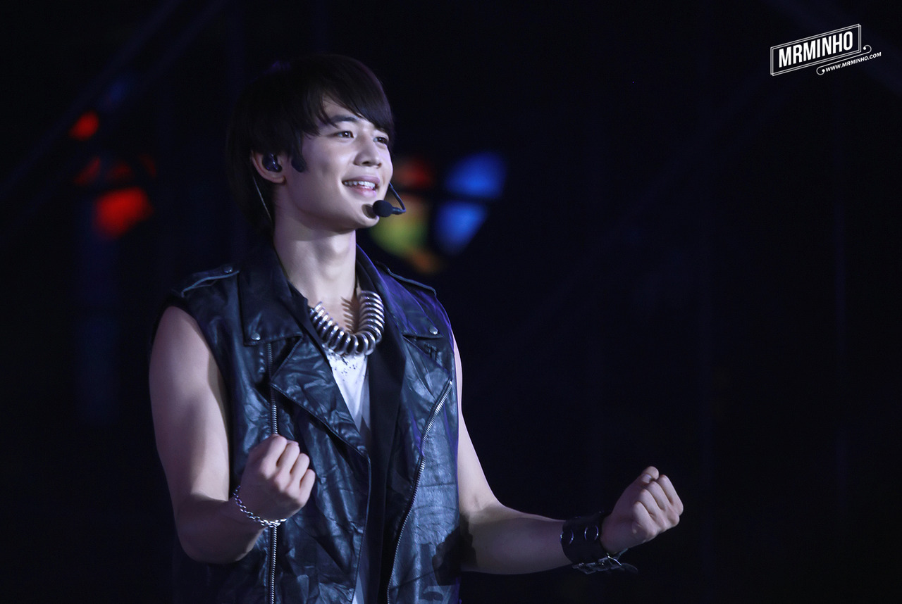 121125 Minho @ SMTOWN Bangkok Tumblr_me7eesoBmN1rsplwwo1_1280