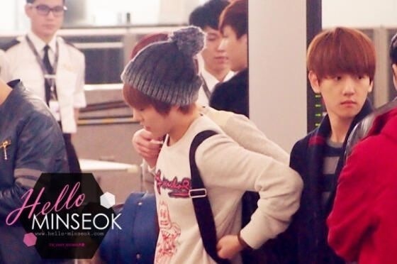 [Fantaken]  011212 EXO M Xiumin @ HongKong + Incheon Airport  Tumblr_mefbpbdXFJ1rtbnipo1_1280