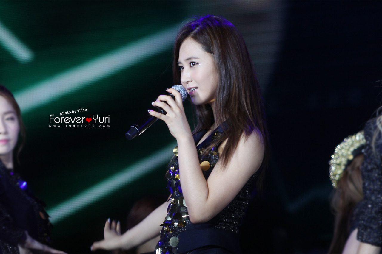 [1st PROJECT] FCSOSHIVN - Happy Birthday to Kwon Yuri Tumblr_meh8tdAhUv1qbalato4_1280