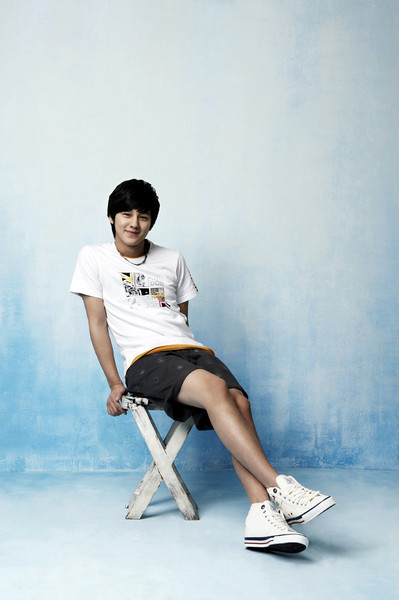      ..  kim bum   -  2 Tumblr_krlrpwhOEt1qa8l7ro1_400