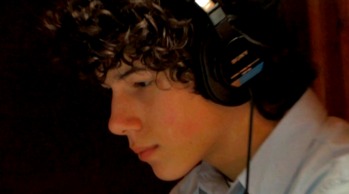 nicholas jerry jonas <3 - صفحة 9 Tumblr_kz53rrmlfX1qzu6qmo1_500