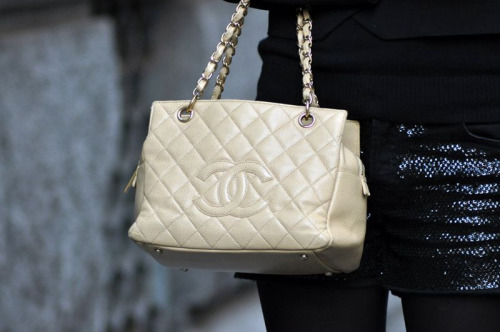 Chanel****** Tumblr_lb3gnwMZyG1qdd3reo1_500