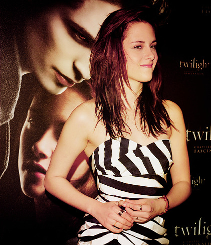 Kristen Stewart - Página 31 Tumblr_lduly1WVCi1qcezh0o1_500