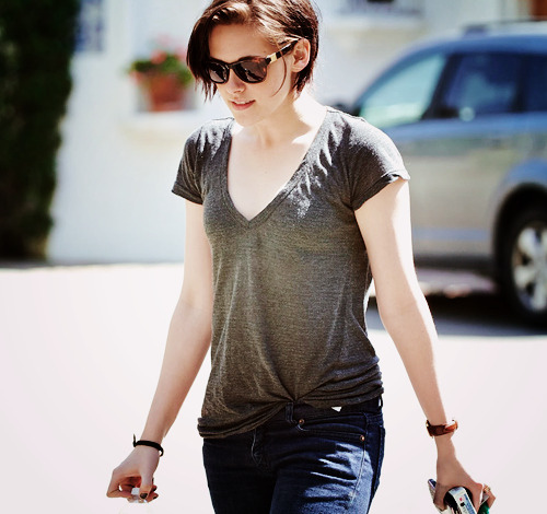 Kristen Stewart - Página 31 Tumblr_lf37tcqY3x1qcezh0o1_500