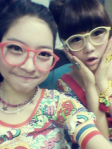 [110125] Ah Young’s Update with Jiyul.  ★ Tumblr_lfkurp09SV1qg4gqxo1_400