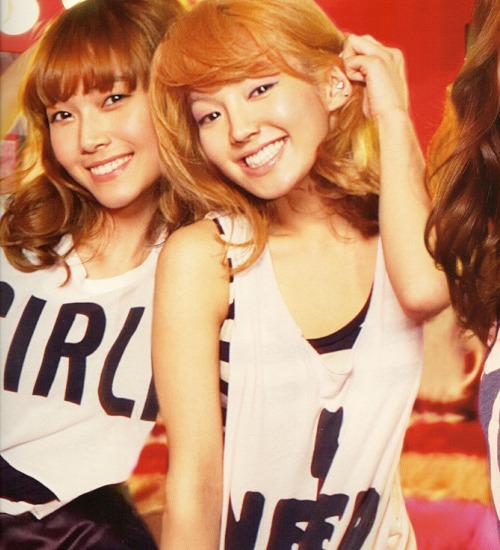 [PIC/GIF][13-07-2011] HyoSic's Land - My real Couple ♪ Tumblr_lga24dvAh01qfdslao1_500