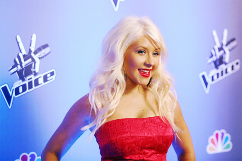 Christina Aguilera Tumblr_li4dn9O11D1qdr4hko1_500