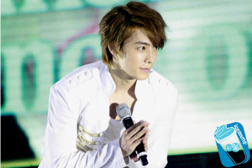 Donghae [동해] - Page 3 Tumblr_lj4vgfPWSh1qctdvto1_500