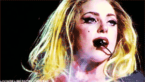 Lady Gaga >> Gifs - Página 3 Tumblr_lkjgsqPSUJ1qhis0lo1_400