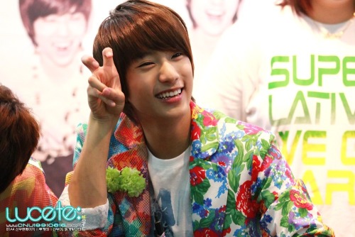 Flight B1A4: [Flower Boy] Gongchan (공찬) Tumblr_lllcdpSAee1qjoybco1_500