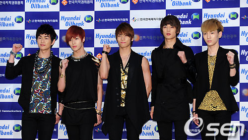 [28-5-2011][pics/vid] SHINee tại Dream concert Tumblr_llwhm3b1uu1qbhozho1_500